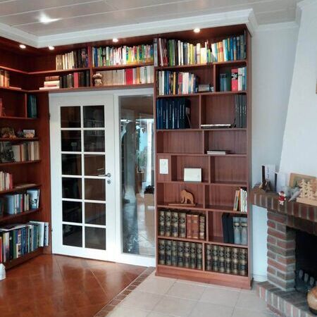 Bibliothek Bücherwand
