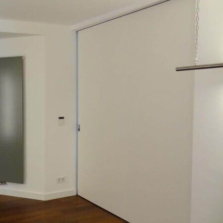 Schiebetür anthrazit und Glas